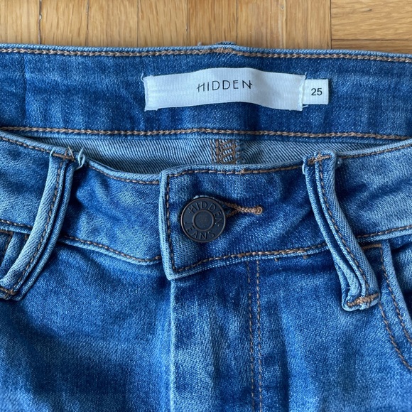 Hidden Jeans Straight Leg - Picture 2 of 6